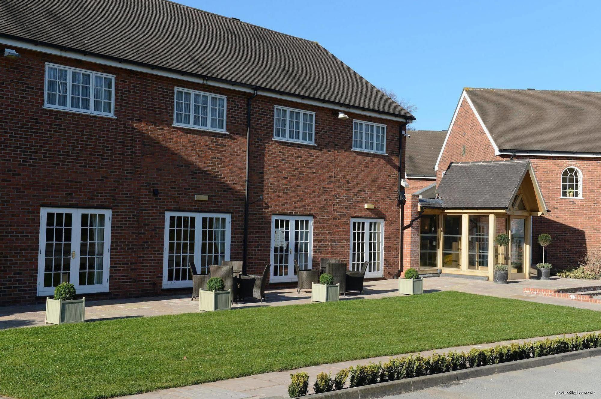 Manor House Hotel & Spa, Alsager Exterior foto