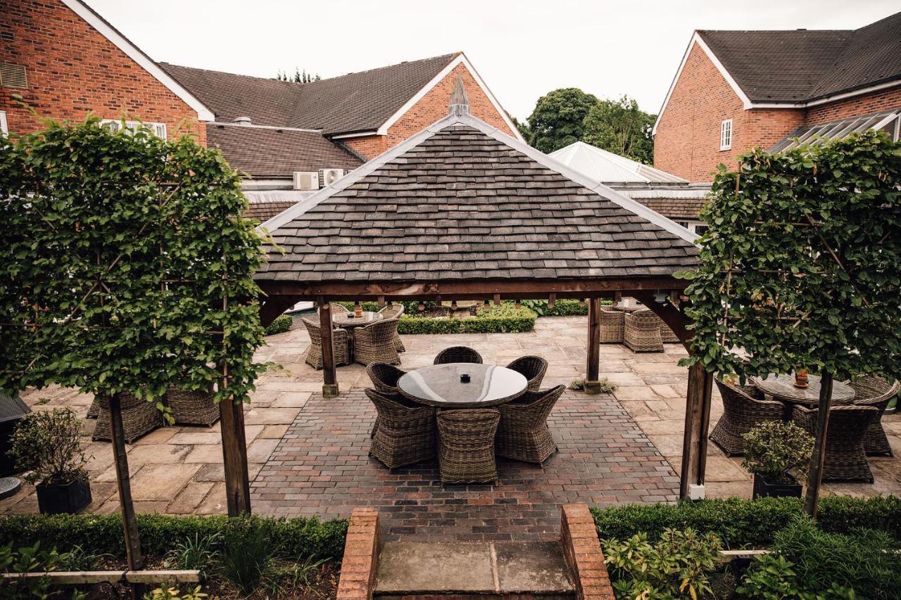 Manor House Hotel & Spa, Alsager Exterior foto