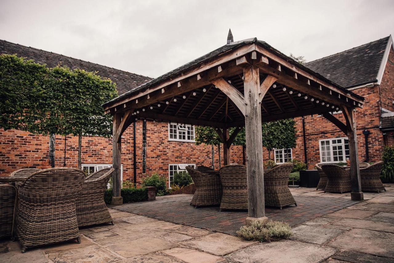 Manor House Hotel & Spa, Alsager Exterior foto