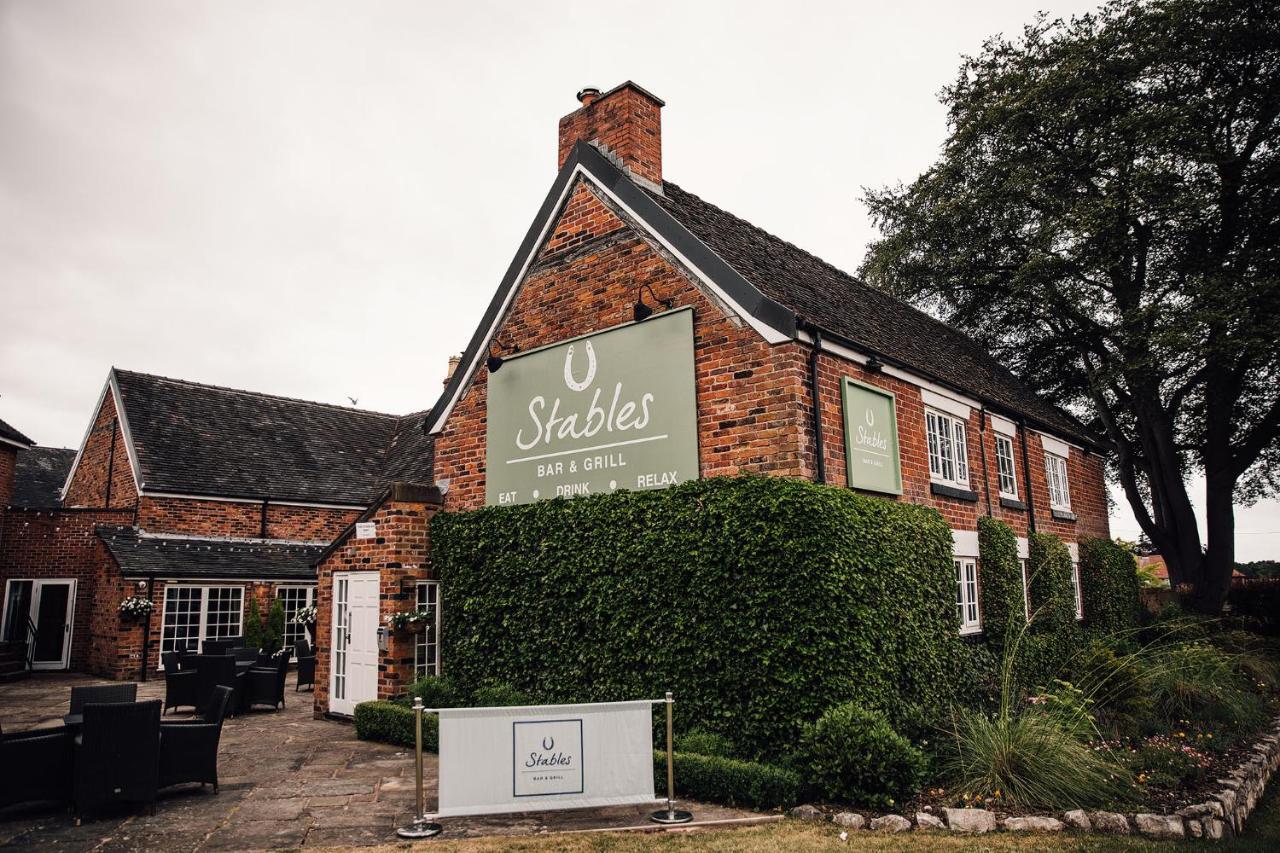 Manor House Hotel & Spa, Alsager Exterior foto